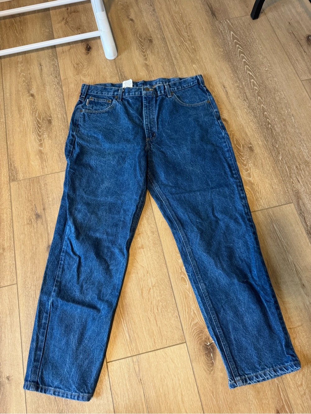 Vintage Carhartt B18-PRW Men's Traditional Fit Jeans, Size 38x30 - Dark wash